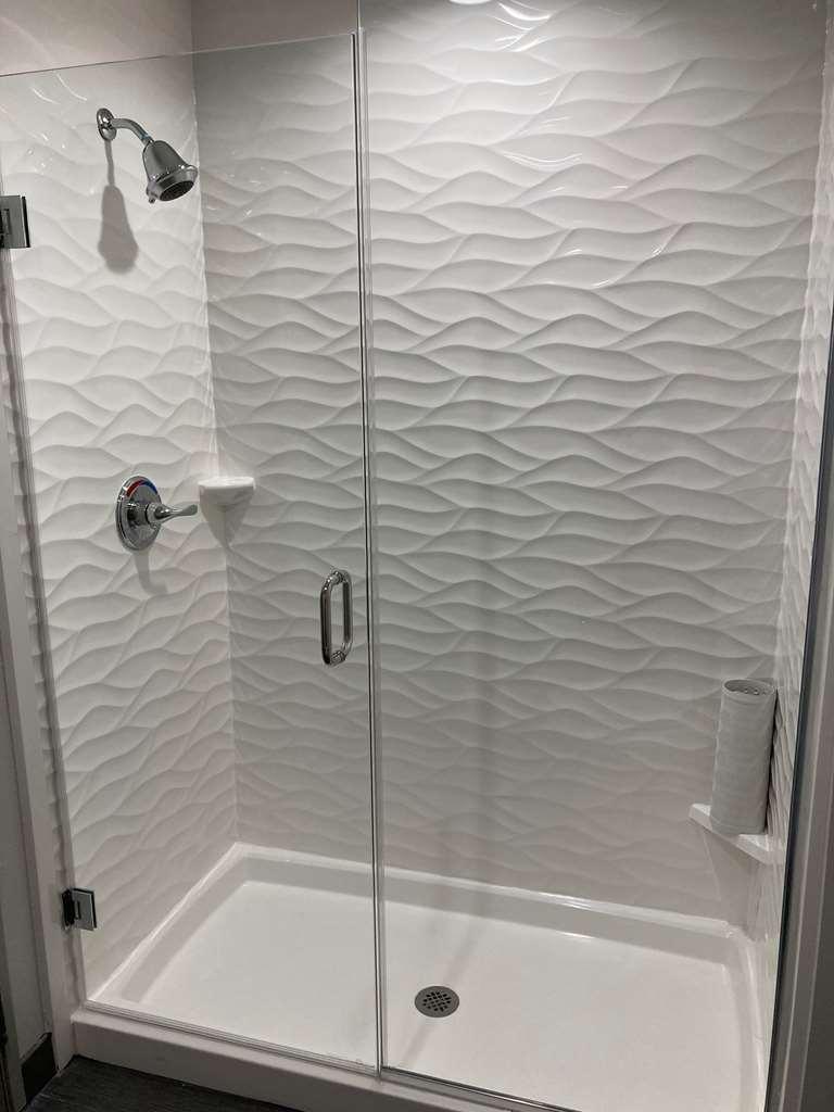 Hotel Western Mid County 2*